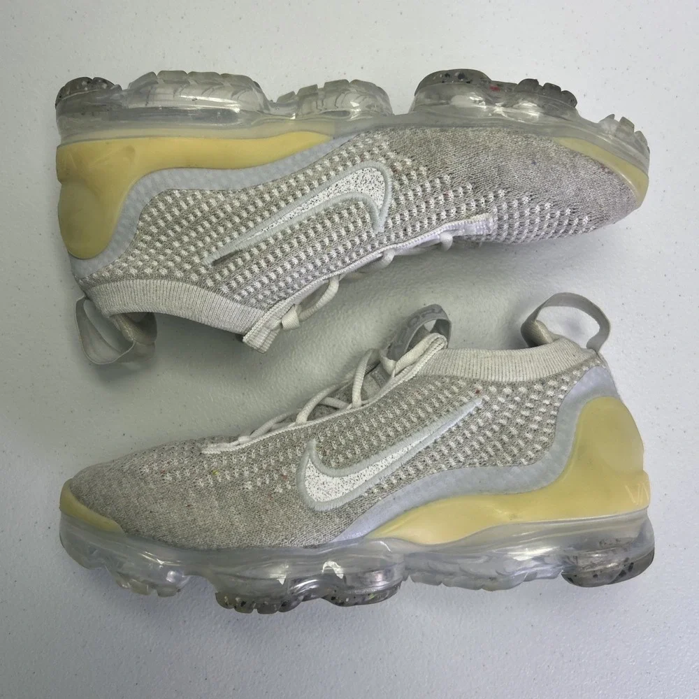 Nike Air VaporMax 2021 Flyknit White Cream Yellow DC4112-100 Women's Size 6.5